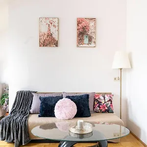 https://yeshello-central-station.vienna-besthotels.com