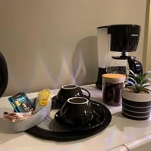 Modern شقة